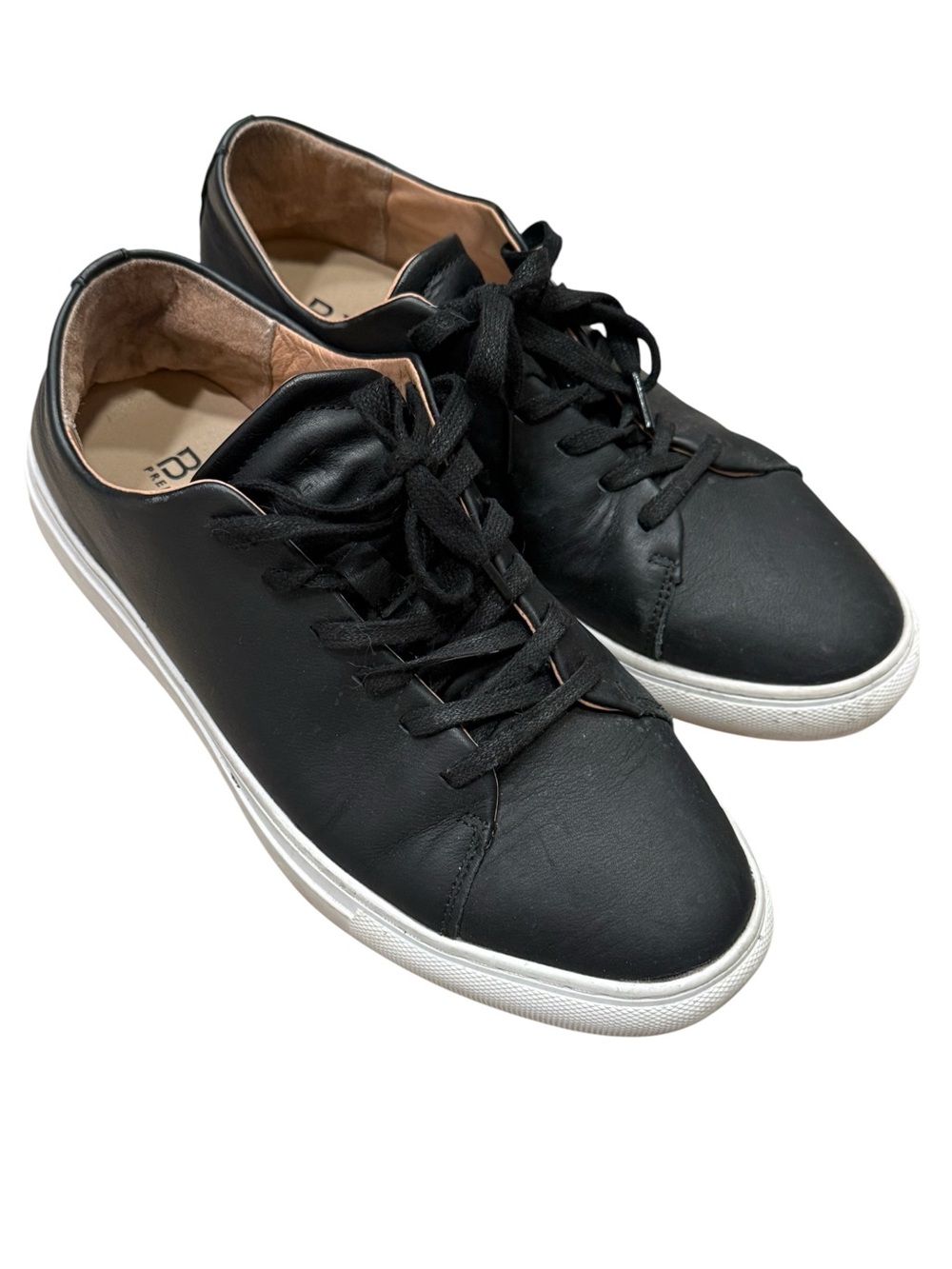 BYLT Basics Black lux low Sneakers with White Sole